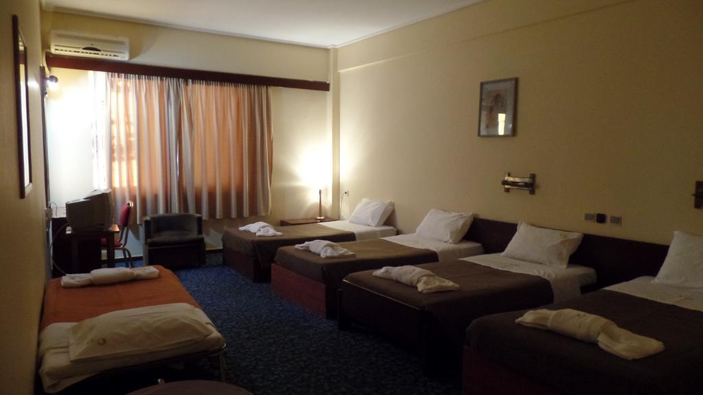 Hotel Cavo D' Oro Pireus Zewnętrze zdjęcie