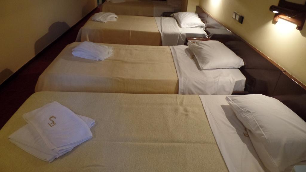Hotel Cavo D' Oro Pireus Zewnętrze zdjęcie