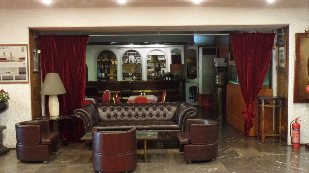 Hotel Cavo D' Oro Pireus Zewnętrze zdjęcie