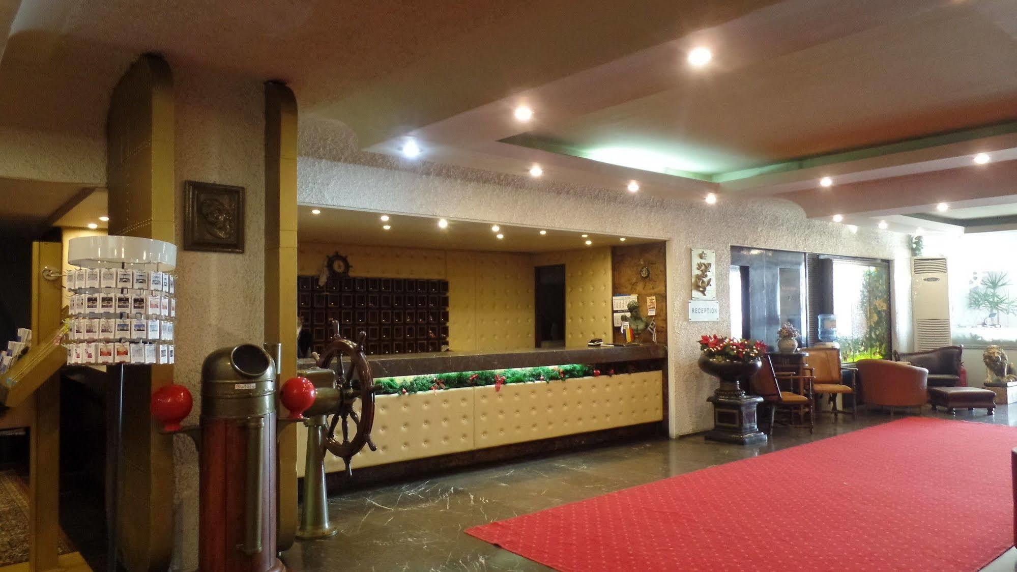 Hotel Cavo D' Oro Pireus Zewnętrze zdjęcie